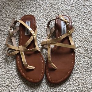 STEVE MADDEN NUDE SANDALS